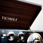 VICTROLA-Tocadiscos-6-en-1.-Acetatos-cassettes-radio-FM-bluetooth-CD-conexion-auxiliar.-420-8152