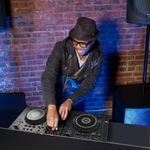 GEMINI-Consola-multimedia-para-DJ-420-2001