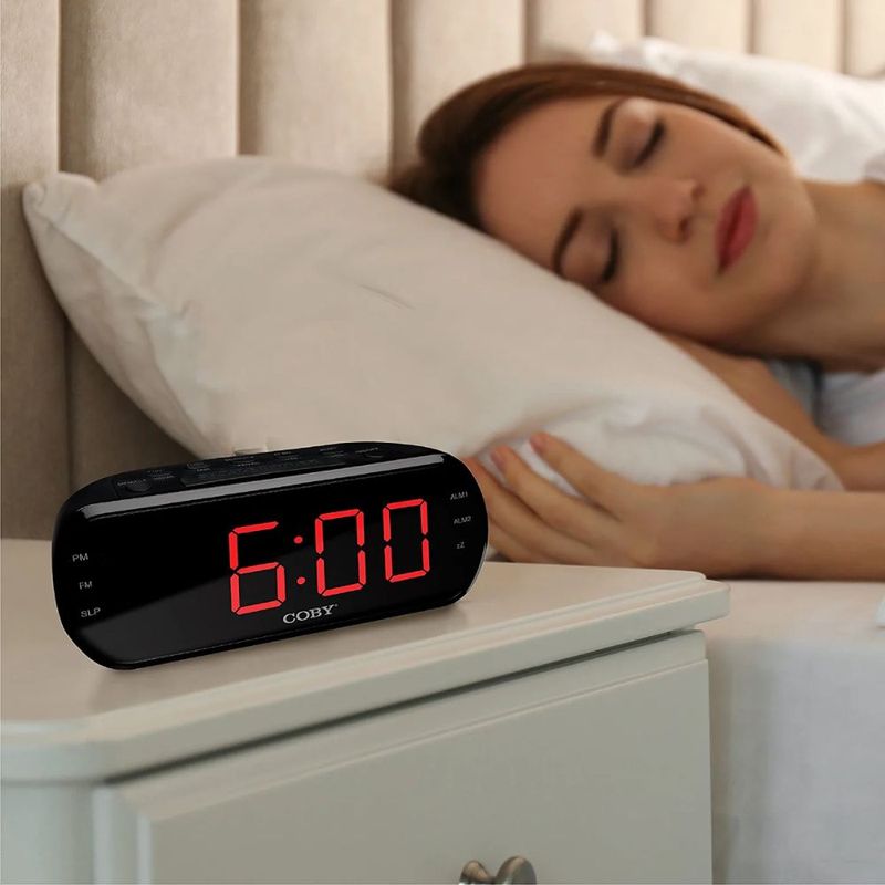 COBY-Radio-reloj-despertador-con-cargador-USB-120-2030