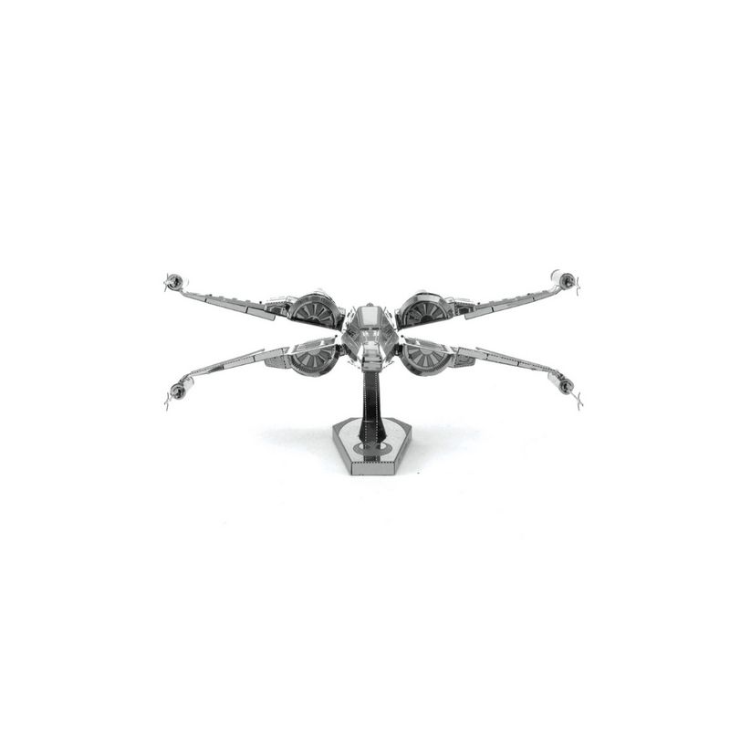 FASCINATIONS-Poe-damerons-xwing-600-10291