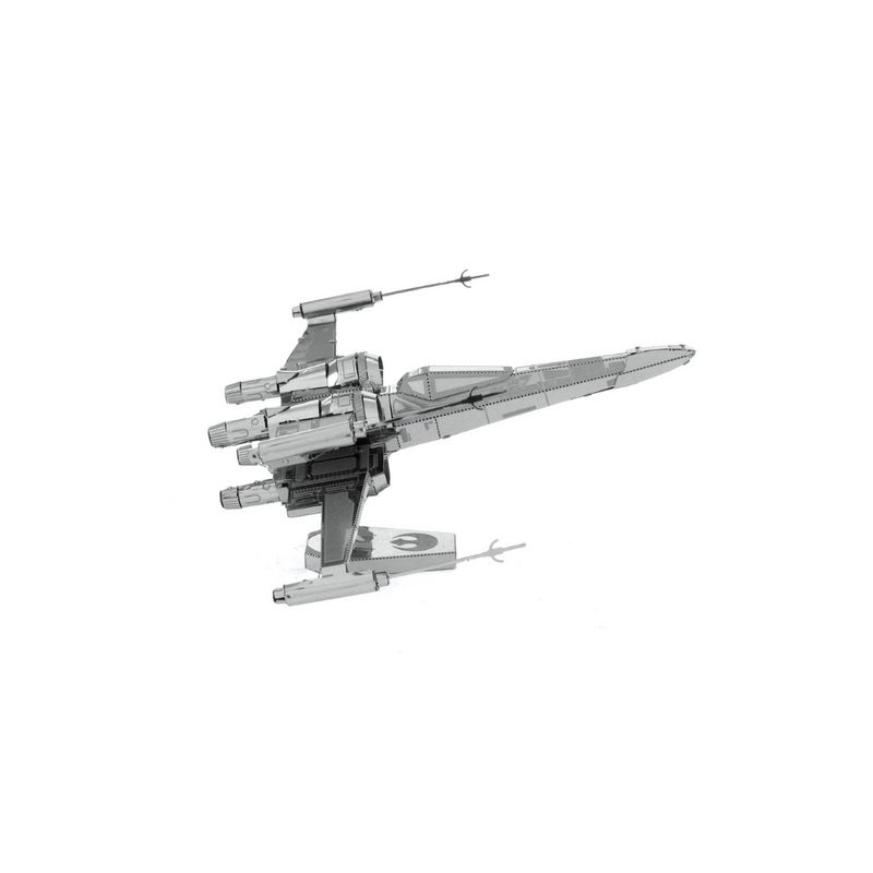 FASCINATIONS-Poe-damerons-xwing-600-10291