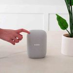 GOOGLE-Parlante-Inteligente-Nest-Audio-con-Asistente-de-Google-Blanco-400-2064