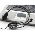 LOGITECH-Audifonos-estereo-con-microfono-Logitech-H111-260-5220