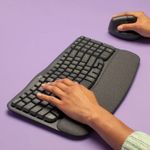 LOGITECH Teclado Inalámbrico Ergonómico Logitech Wave Keys - Confort todo el día 260-6296