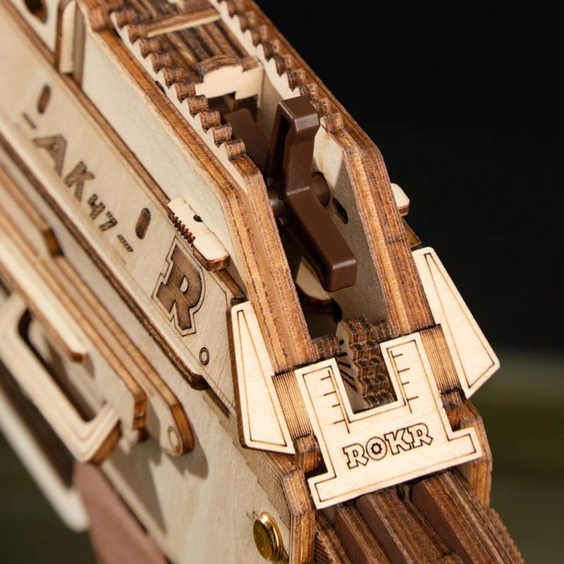 ROKR ROKR AK-47 Rifle de Asalto - Kit de Construcción de Madera LQ901: Réplica Mecánica 600-1507
