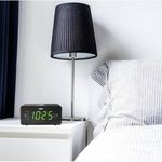 NAXA Reloj Despertador Dual Naxa con Carga Inalámbrica Qi y Puerto USB 120-3015