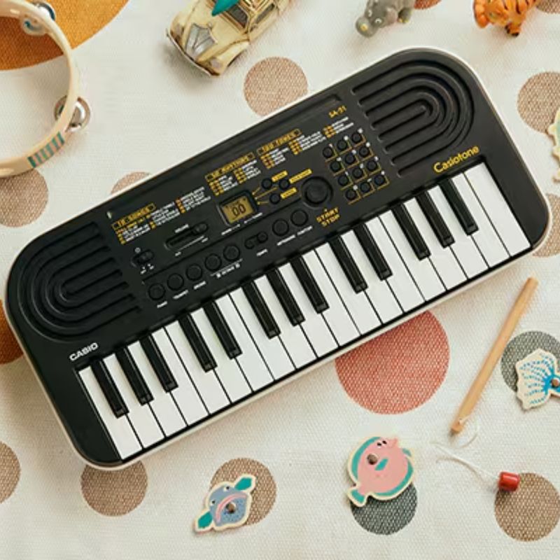 CASIO Teclado Casio SA-51 de 32 Teclas con 100 Tonos, 50 Ritmos y Canciones Integradas 420-8190